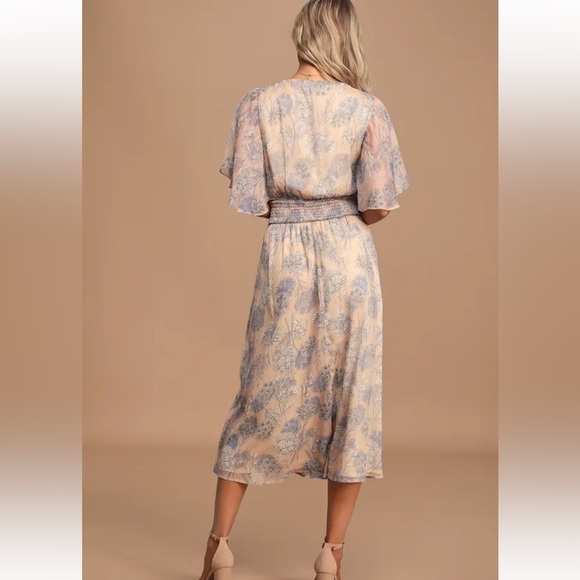 Lulus dress pink with flowers - Picture 3 of 3